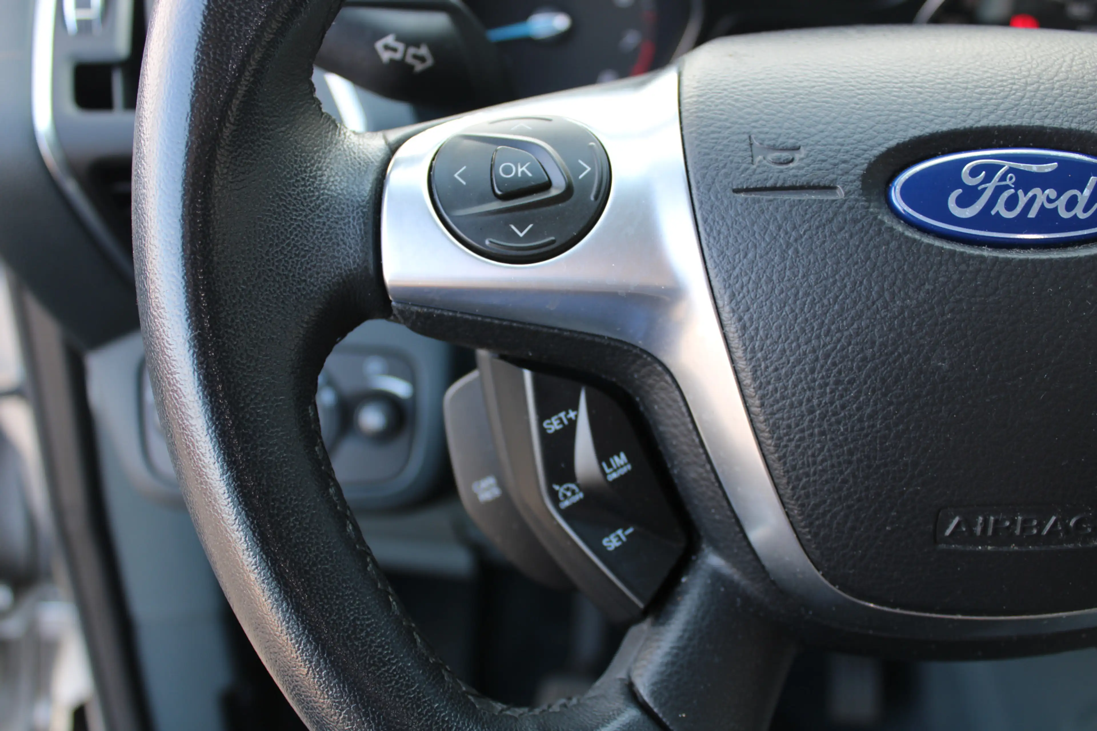 Ford C-Max 1.6 Titanium clima trekh. Pdc — photo 21