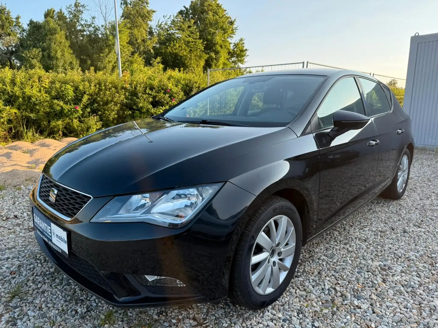 SEAT Leon *Style*1.6TDI*LIMO*MEDIA*TEMPO*KlimaAuto* Schwarz - 1