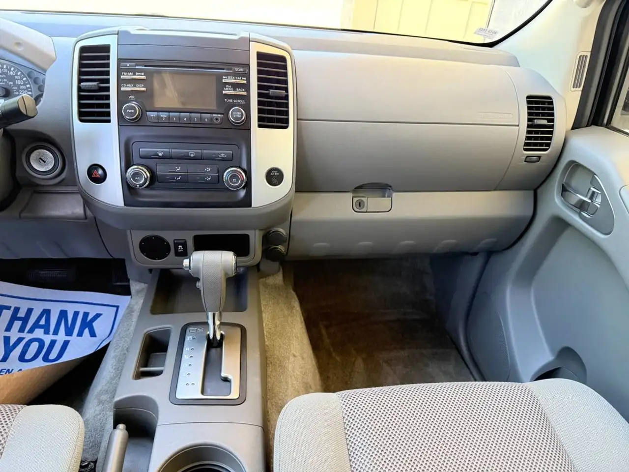Nissan Frontier снимка Nissan Frontier