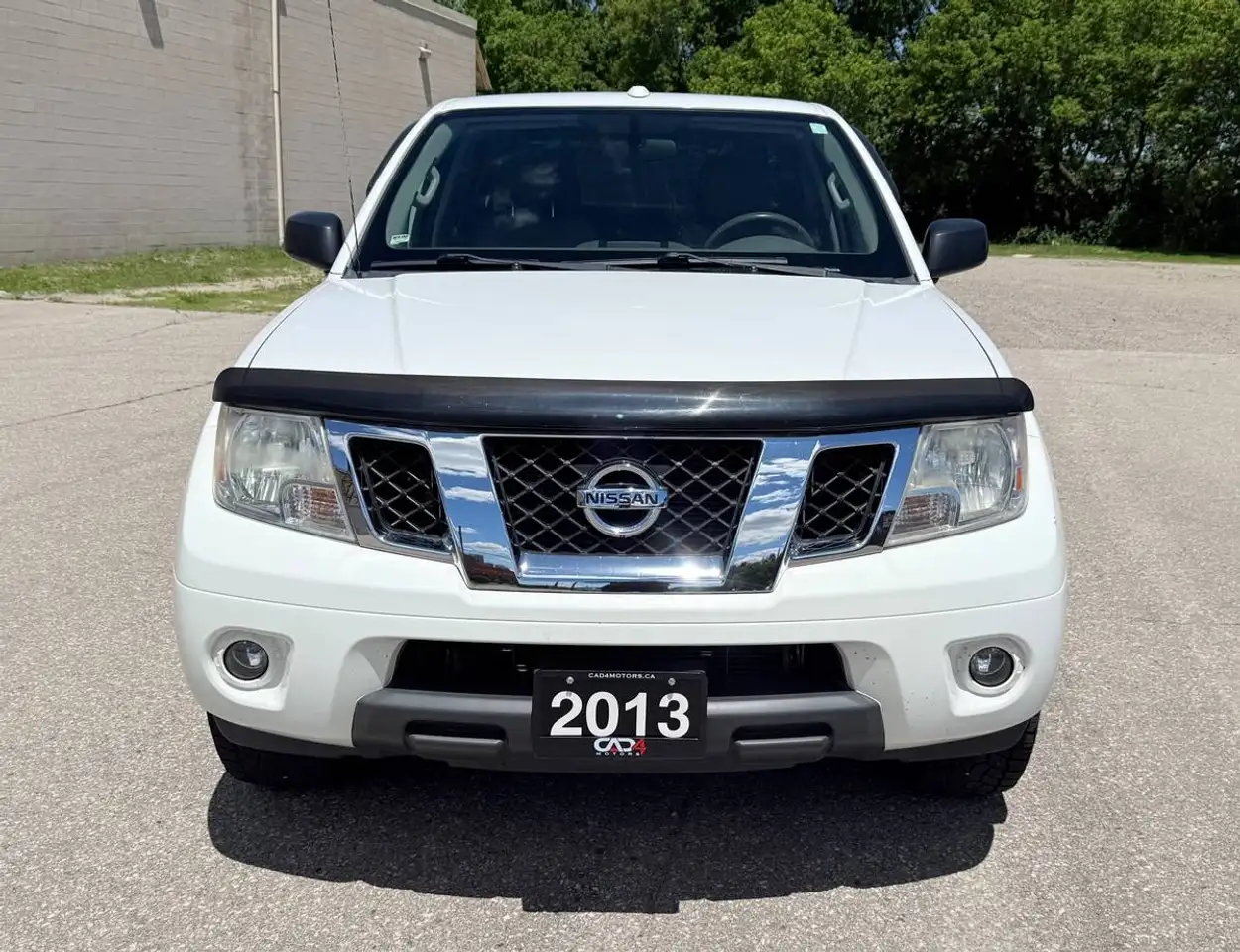 Nissan Frontier снимка Nissan Frontier
