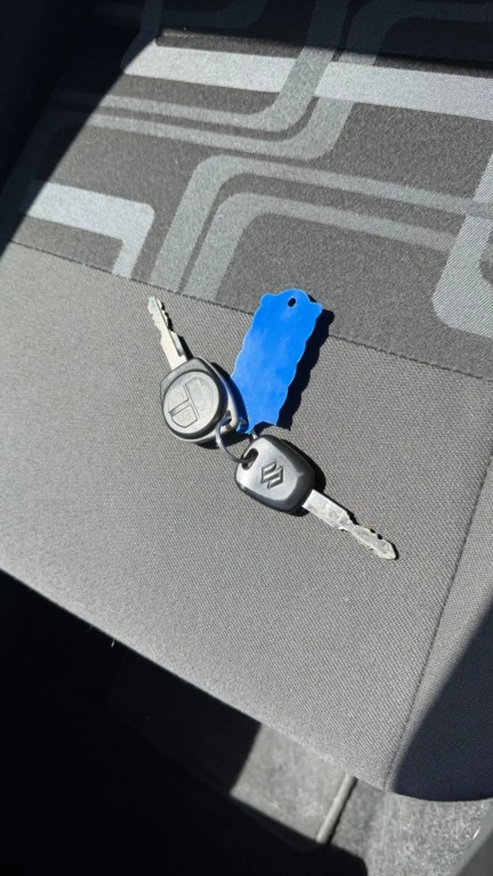 Suzuki Splash 1.0 VVT Comfort — photo 7