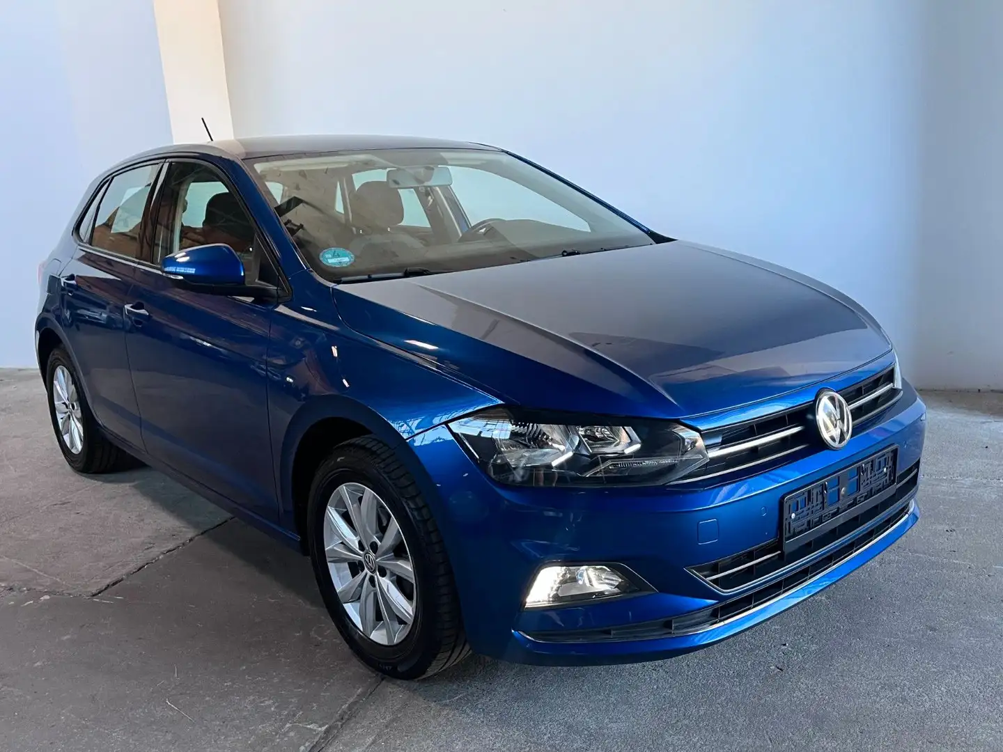 Volkswagen Polo VI Highline 1.0 *Automatik* Blauw - 2