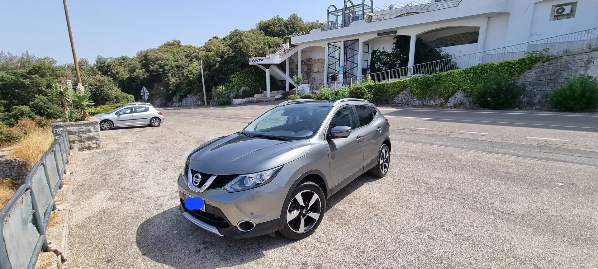 Nissan Qashqai 1.5 dci 360 n-connecta - 1