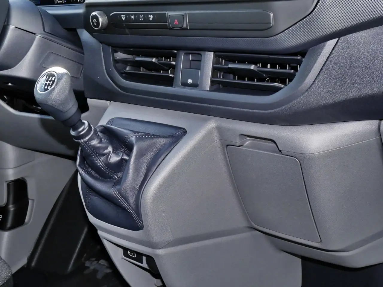 Ford Transit Custom Trend 320L2 LED+AHK+Sitzheizung Klima 7