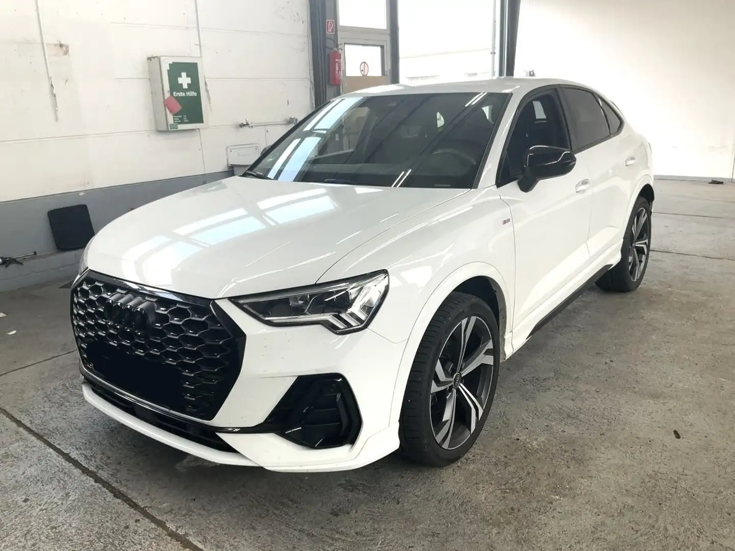Audi Q3 Sportback S-LINE BLACK STYLE 35TFSI DSG ACC+KAMERA Weiß - 2