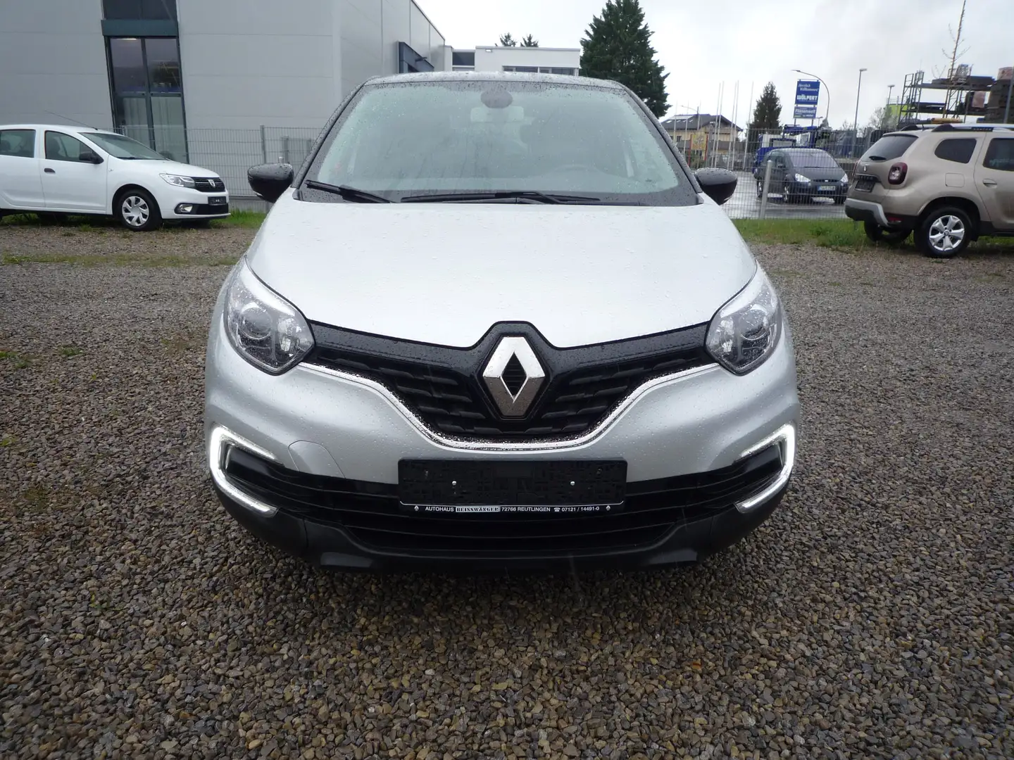 Renault Captur Limited*26Tkm*Tüv NEU*Navi*KlimaAUT*131PS Gris - 2