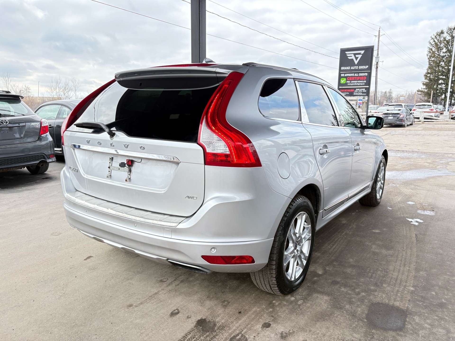 2014 Volvo XC60 AWD 3.2 I ACCIDENT FREE I CERTIFIED alt 4