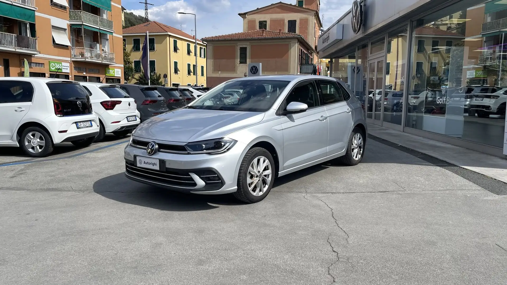 Volkswagen Polo 1.0 TSI 110 CV DSG Style Plateado - 1
