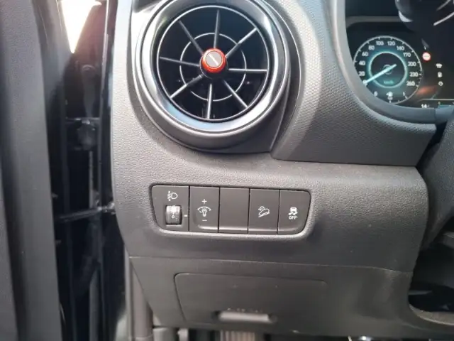 Hyundai Kona view 18