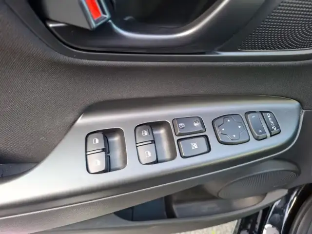 Hyundai Kona view 17