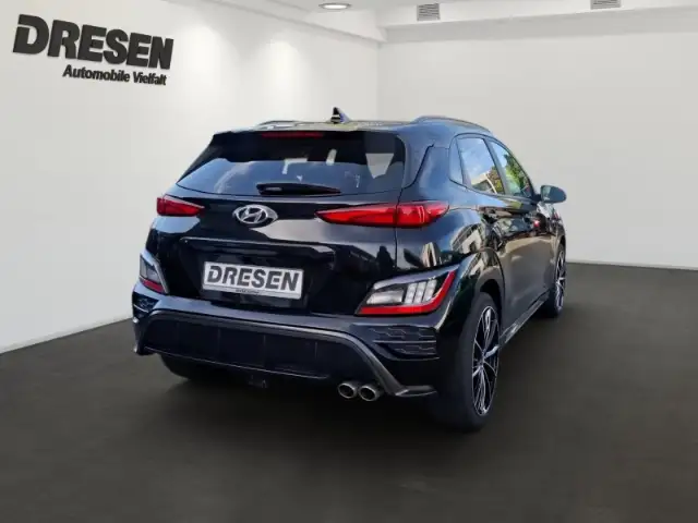Hyundai Kona view 3