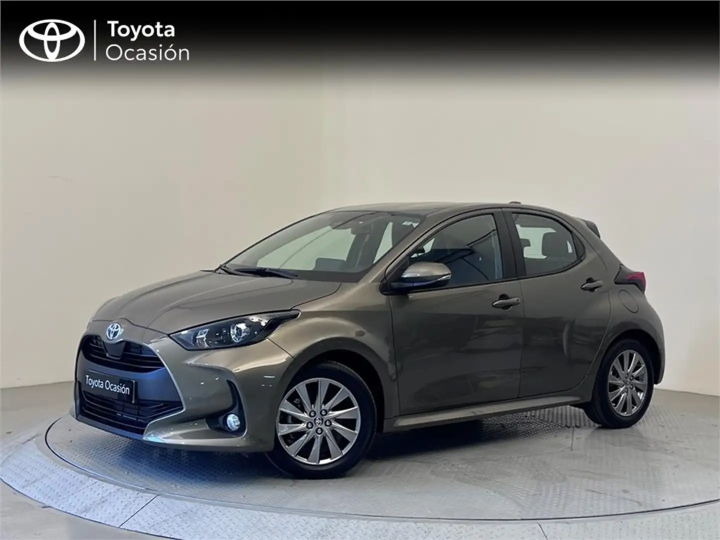 Toyota Yaris 5 Puertas Active Tech 120H Automático (e-CVT) - 1