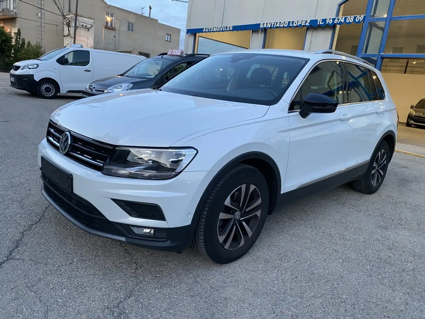Volkswagen Tiguan 1.5 TSI Advance 110kW Blanco - 2