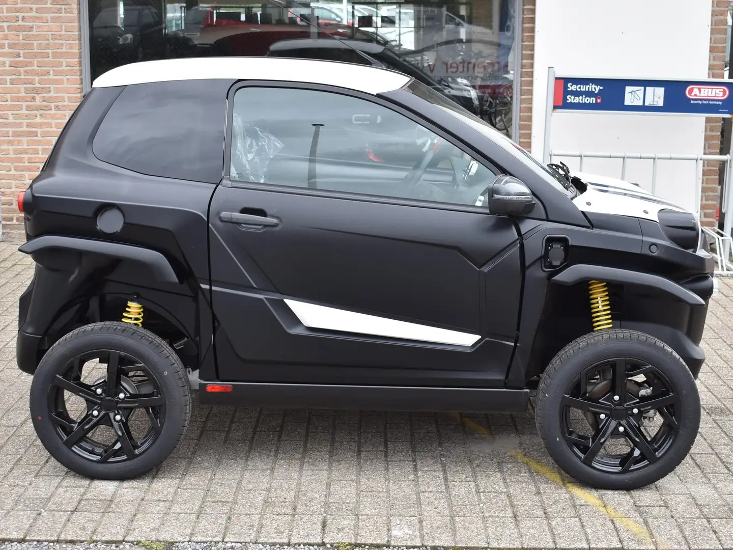 Aixam Mega eScouty demovoertuig! Wit - 1