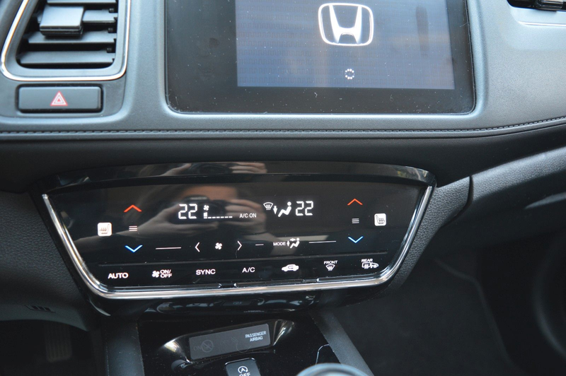 Honda HR-V Elegance/NAVI/SHZ/AHK — photo 9