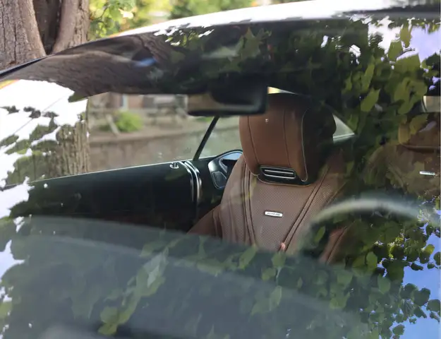 Mercedes-Benz S-Class view 7