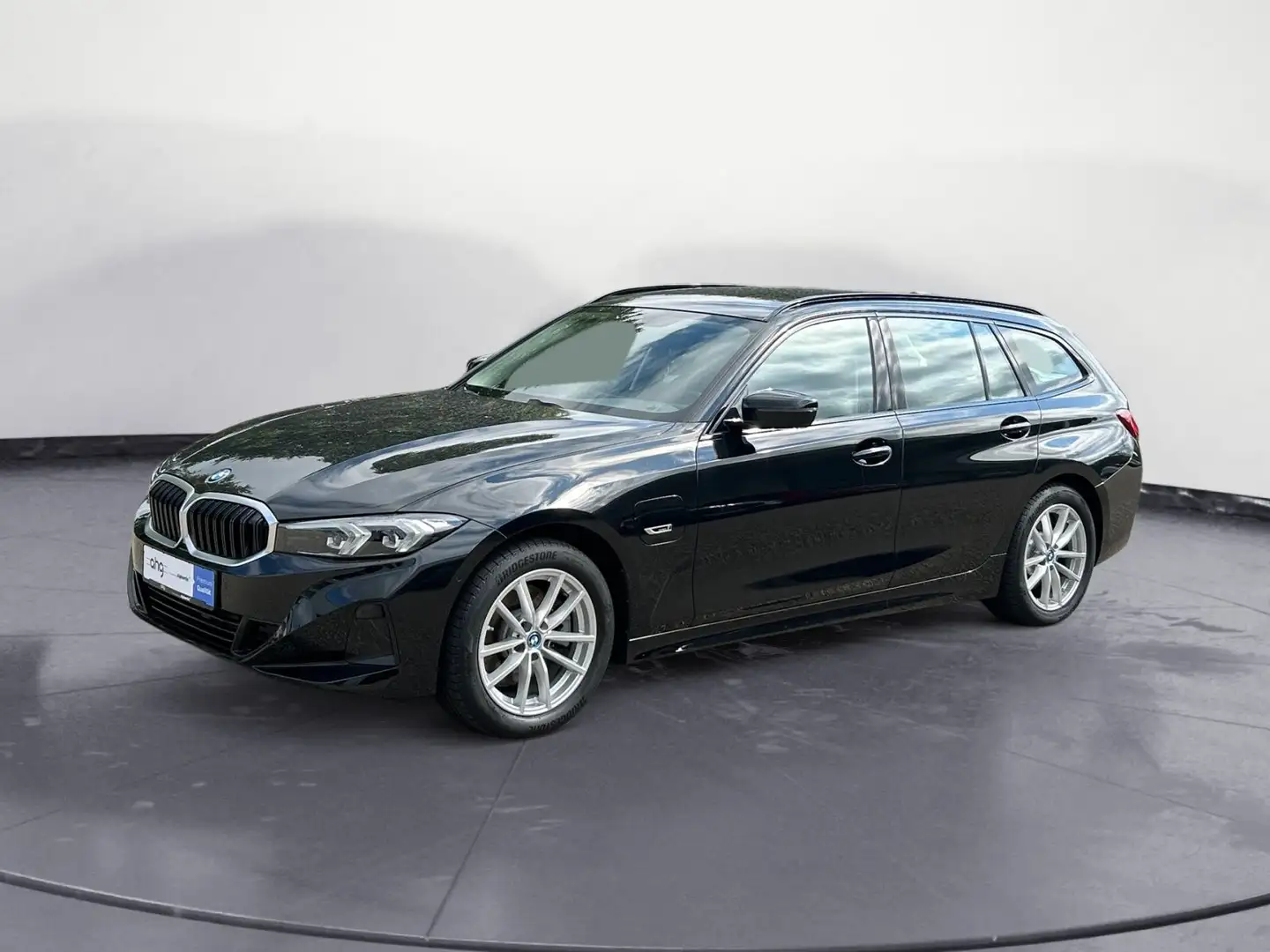BMW 320 e Touring Navi Klima PDC Kamera Sitzheizung F Schwarz - 2
