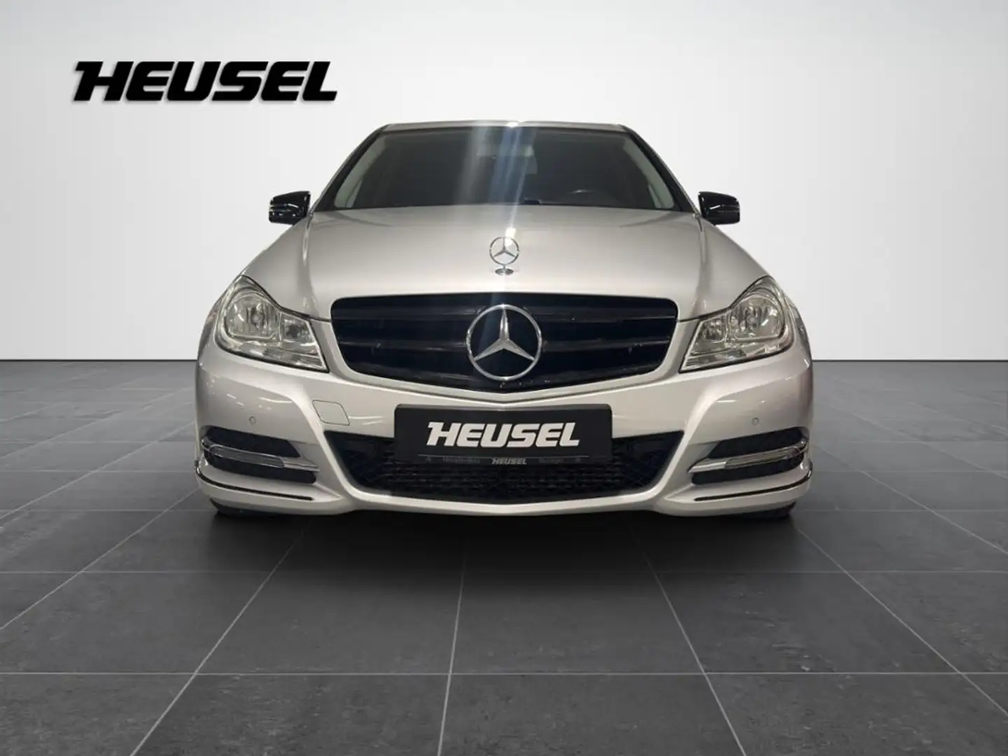 Mercedes-Benz C 180 BlueEFFICIENCY Limousine *nur an Gewerbe* Серебристый - 2