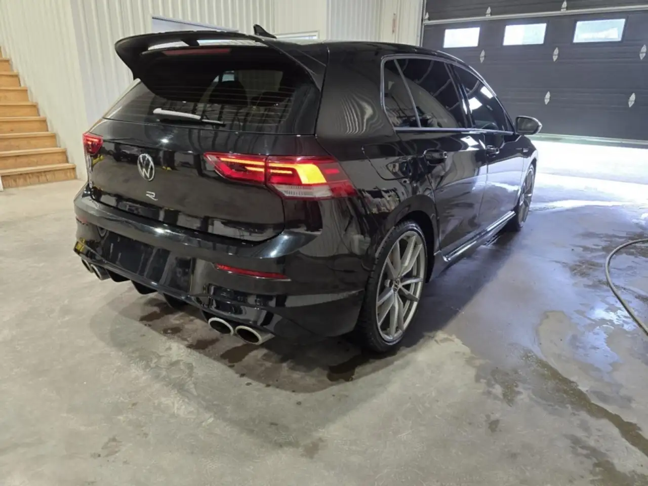 Volkswagen Golf R снимка Volkswagen Golf R