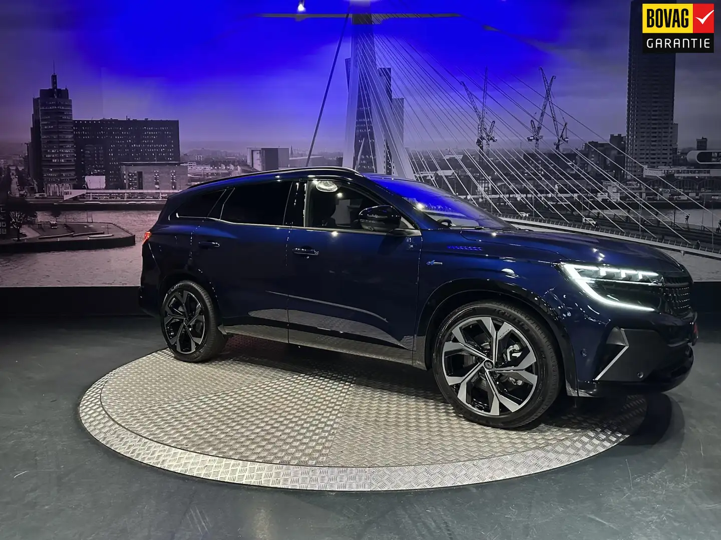 Renault Espace E-Tech full hybrid 200 esprit Alpine 7p. Blau - 1