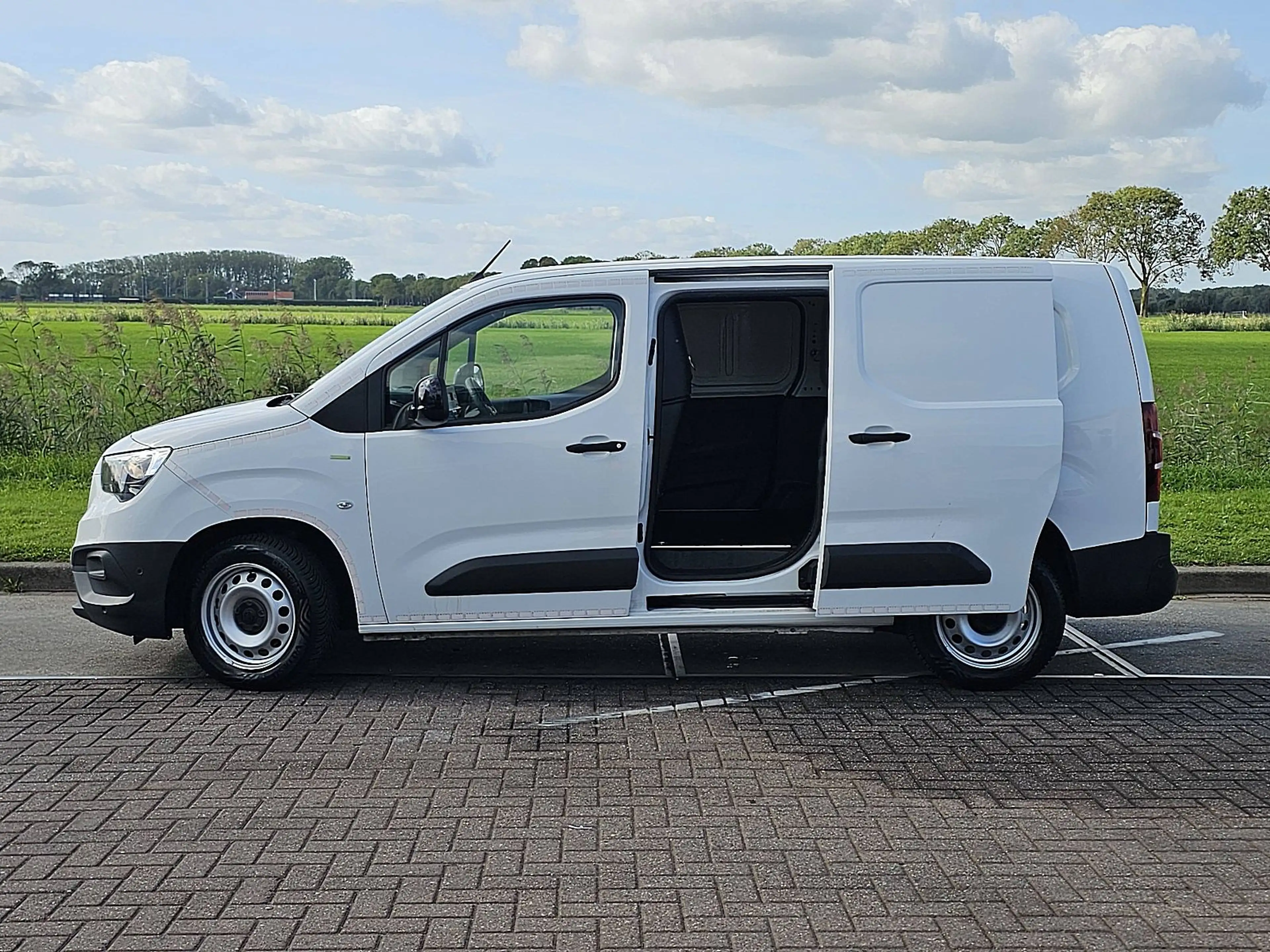 Opel Combo 1.5 L2 2xZjdeur NAP Airco Trekhaak 1e Eigenaar Ond — photo 15