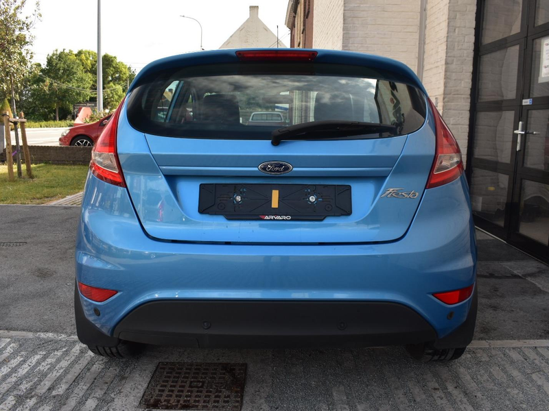 Ford Fiesta 1.4i Titanium / PDC / Verw Zetels / Airco / Garantie — photo 10