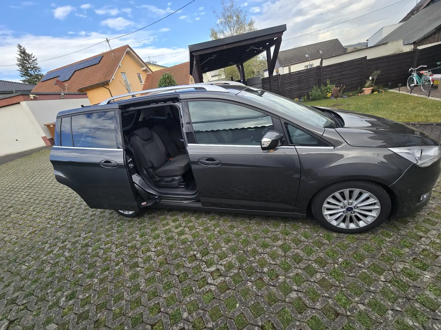 Ford C-Max 1.5 EcoBoost Start-Stop-System Trend - 1