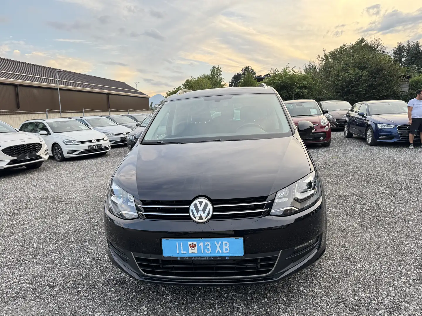 Volkswagen Sharan Sharan 2,0 TDI SCR Schwarz - 2