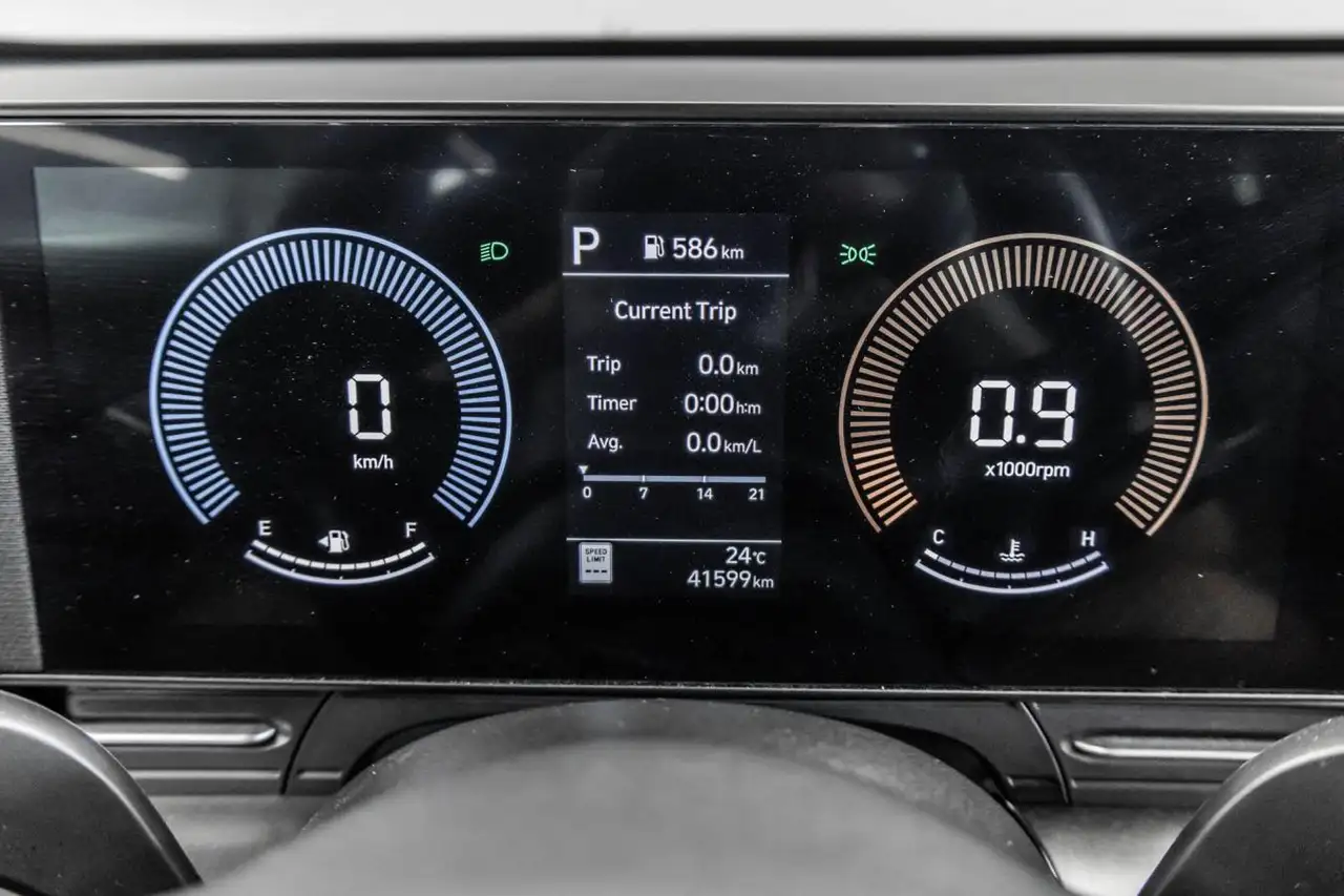 Hyundai KONA снимка Hyundai KONA