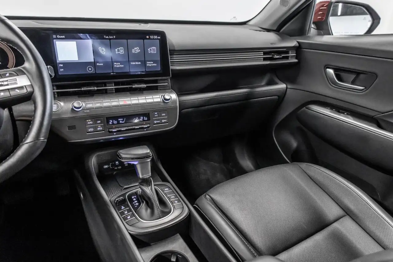 Hyundai KONA снимка Hyundai KONA