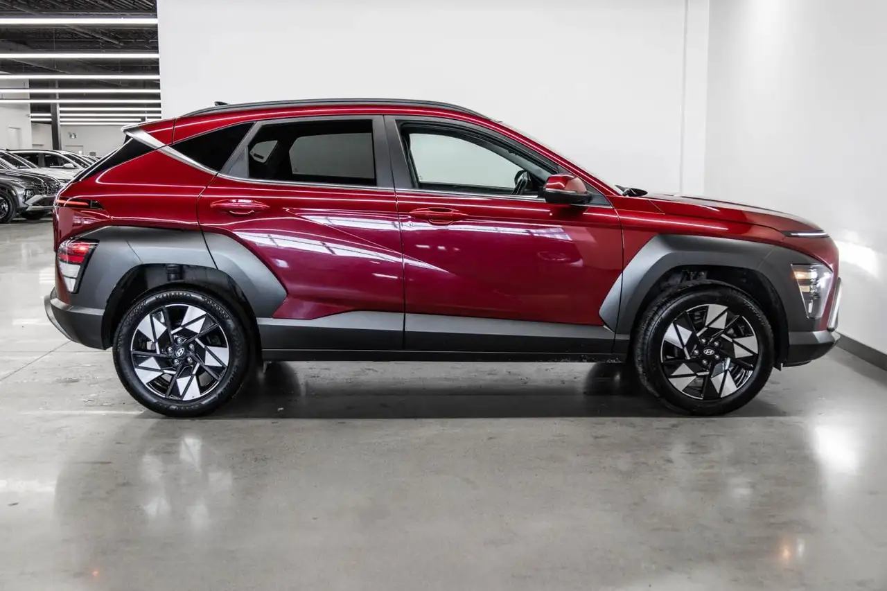 Hyundai KONA снимка Hyundai KONA