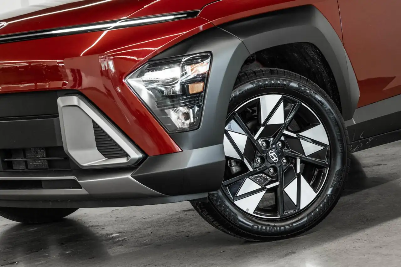 Hyundai KONA снимка Hyundai KONA