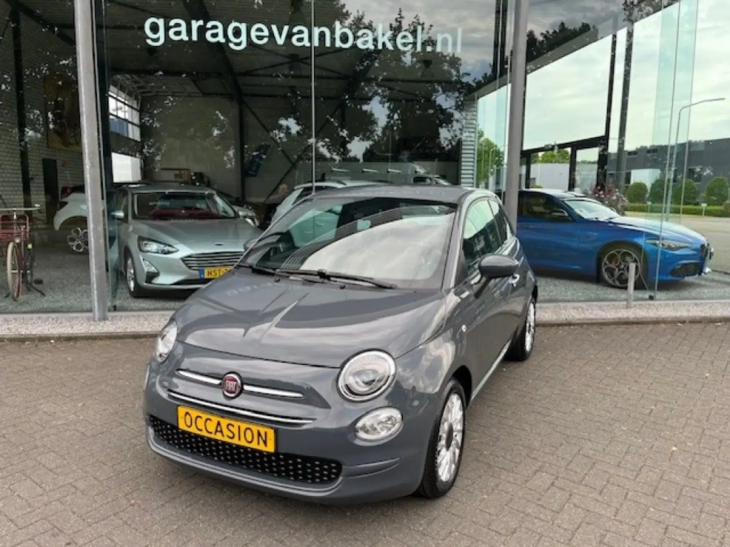 Fiat 500 1.2 Lounge Navi/Carplay/Cruise Grijs - 1