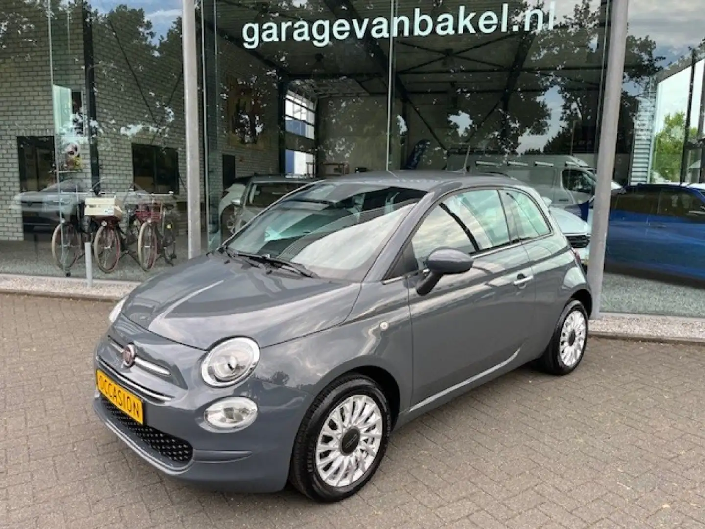 Fiat 500 1.2 Lounge Navi/Carplay/Cruise Grijs - 2