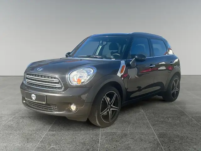 MINI Cooper D Countryman /Navi/Shz/8fach/PDC/5Sitz/TüV