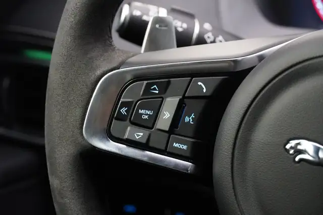 Jaguar XE SV Project 8 Ansicht 21