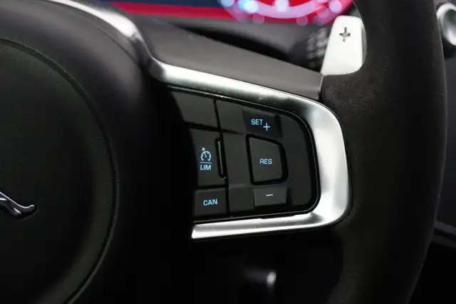 Jaguar XE SV Project 8 Ansicht 22