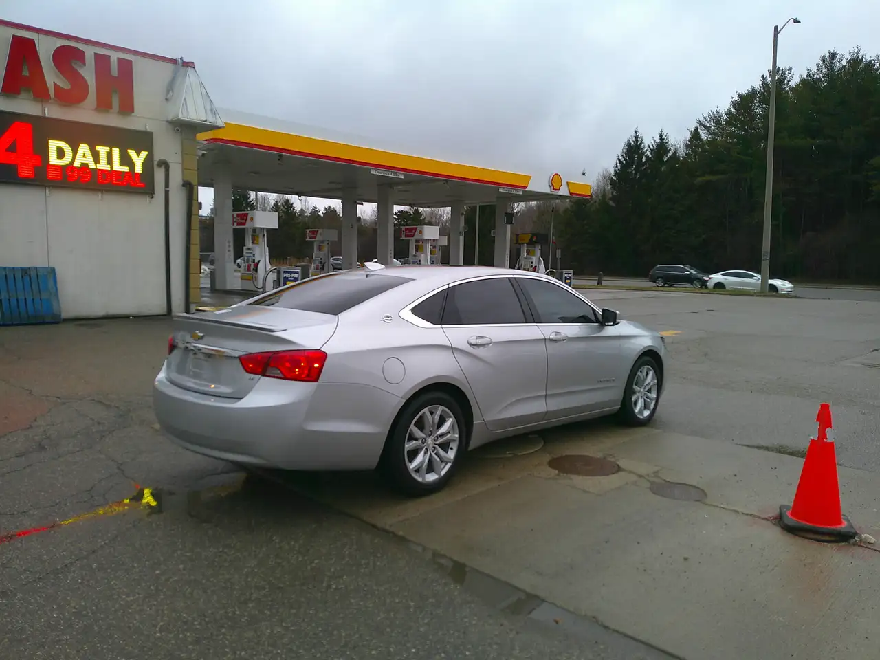 Chevrolet Impala снимка Chevrolet Impala