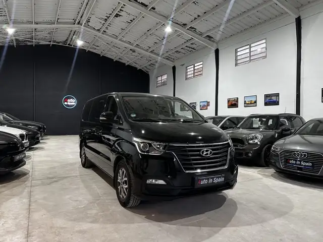 Hyundai H-1 H1 Travel 2.5CRDi Tecno 136