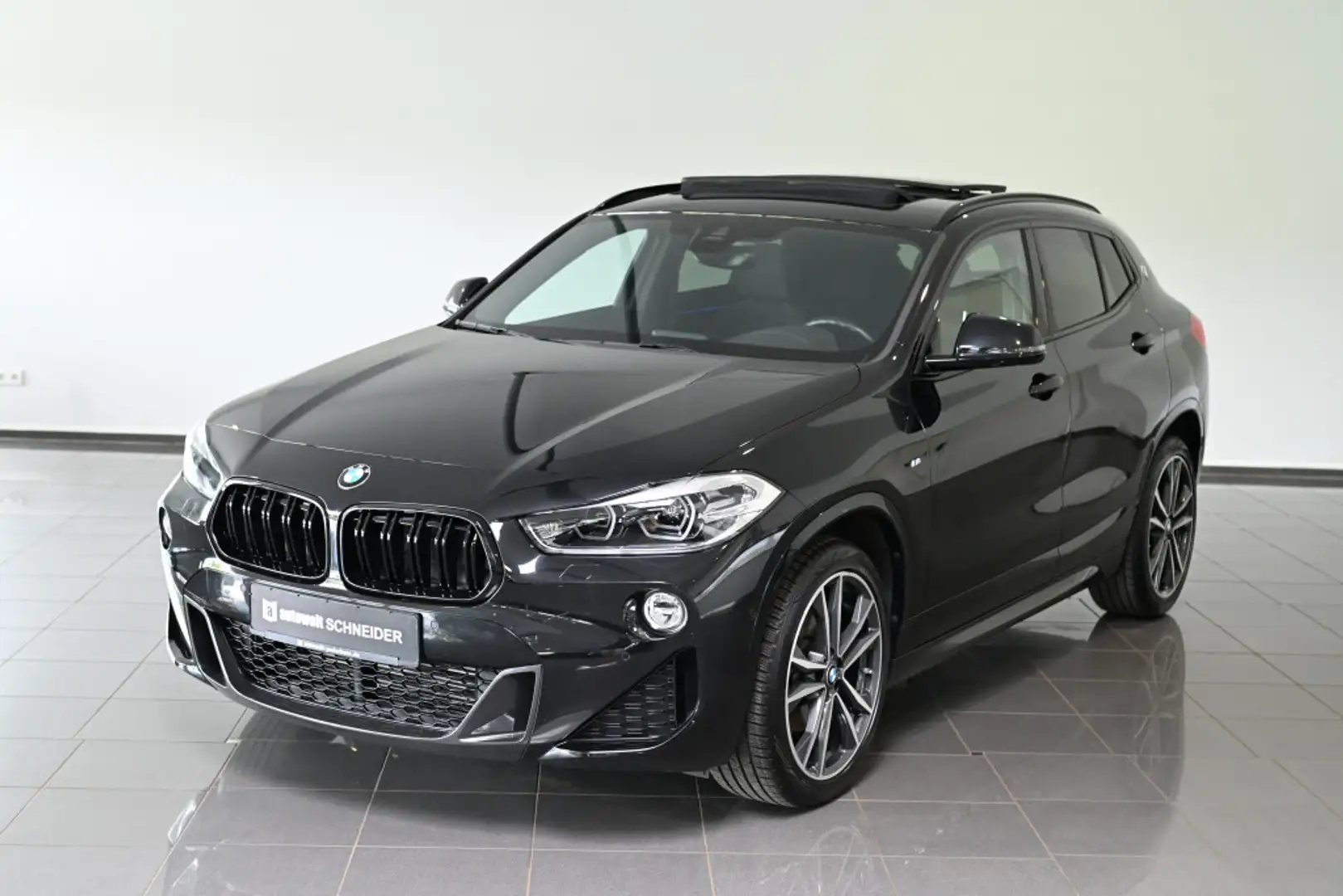 BMW X2 sDrive18d M Sport Pano Navi LED Kamera 19 Nero - 1
