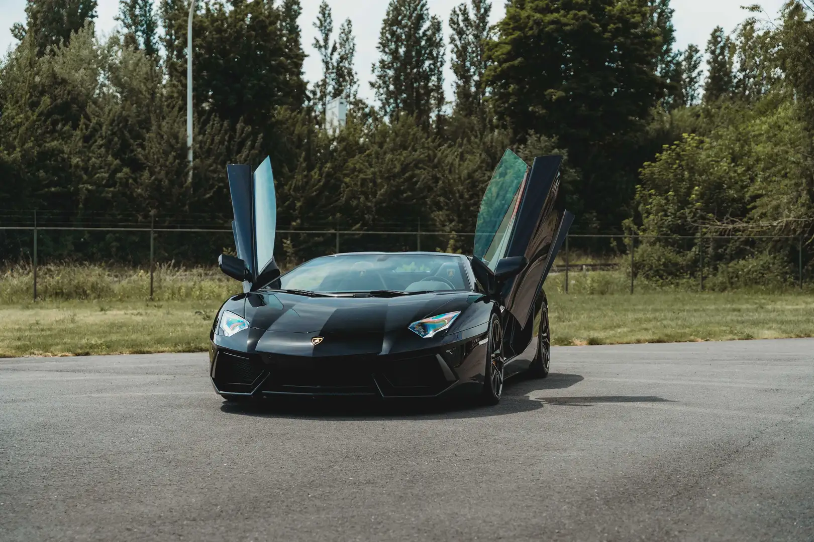 Lamborghini Aventador Roadster 6.5i V12 LP700-4 Noir - 2