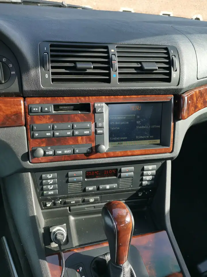 BMW 540i, foto 7