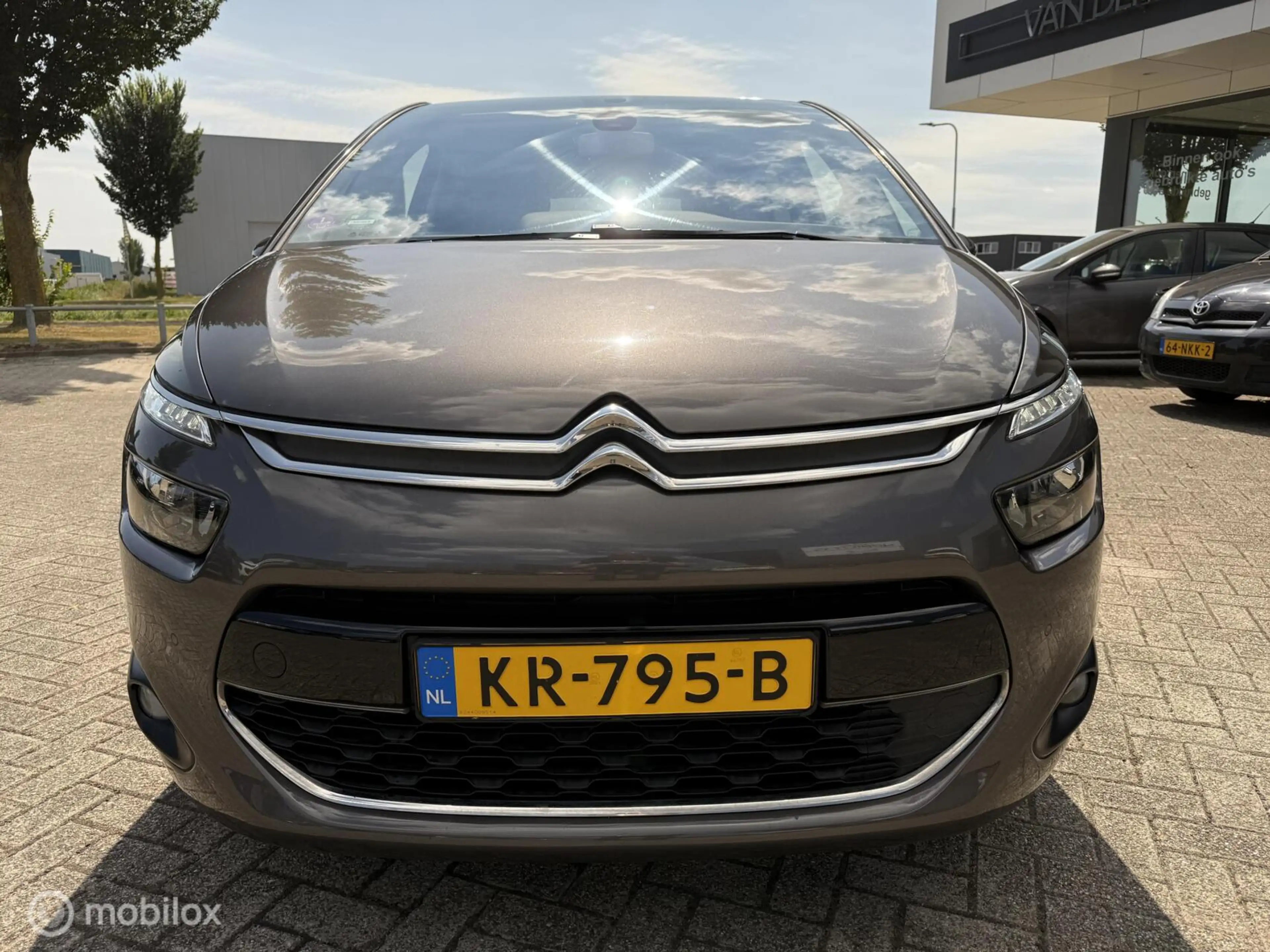 Citroen C4 Picasso 130 PK INTENSIVE RIJKLAAR PRIJS — photo 2