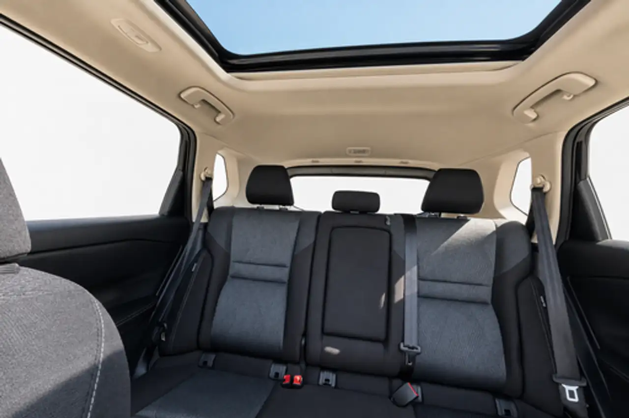 Nissan Rogue photo Nissan Rogue