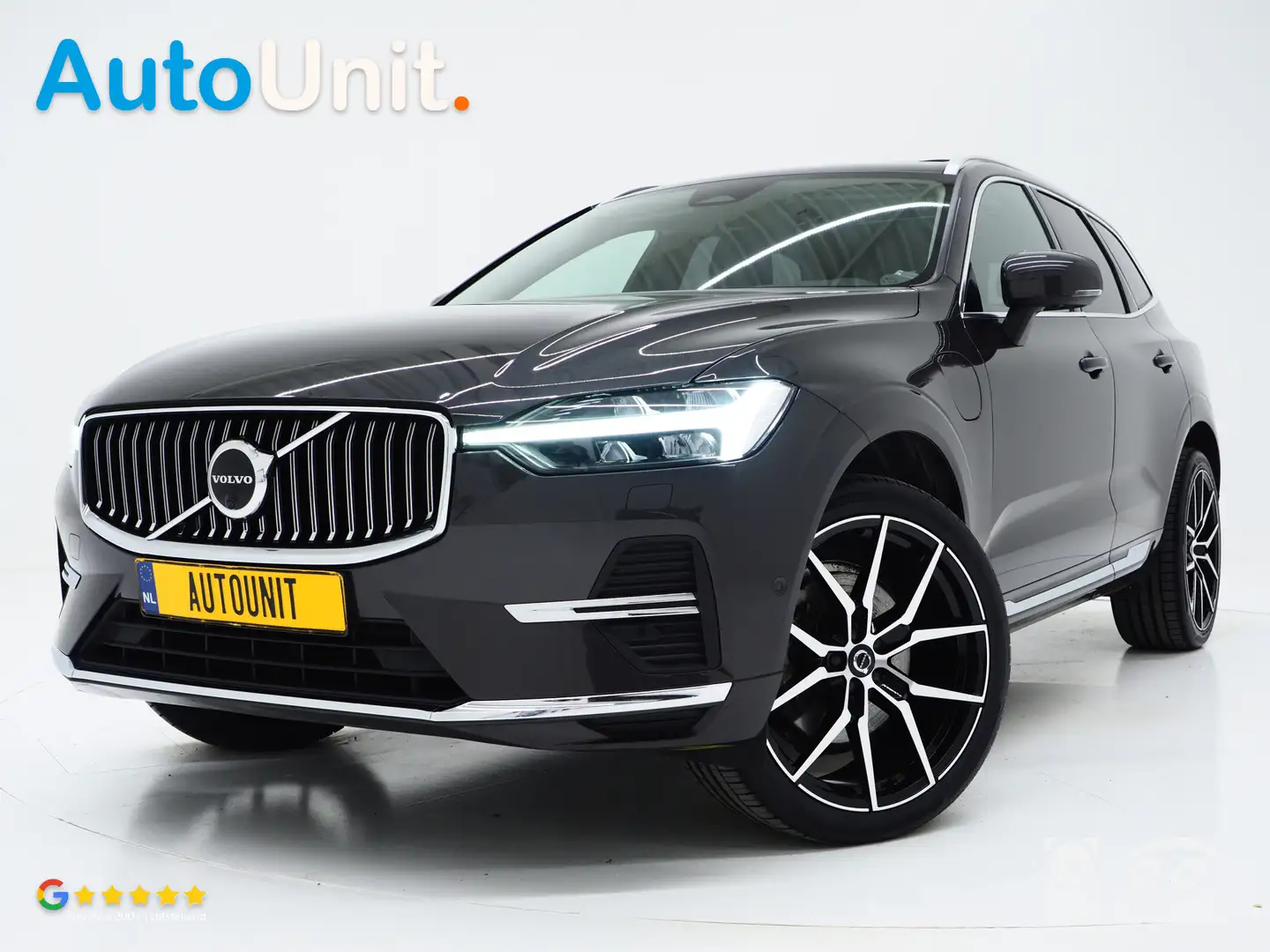 Volvo XC60 2.0 T6 Long Range Recharge AWD Ultimate | Panorama Grijs - 1