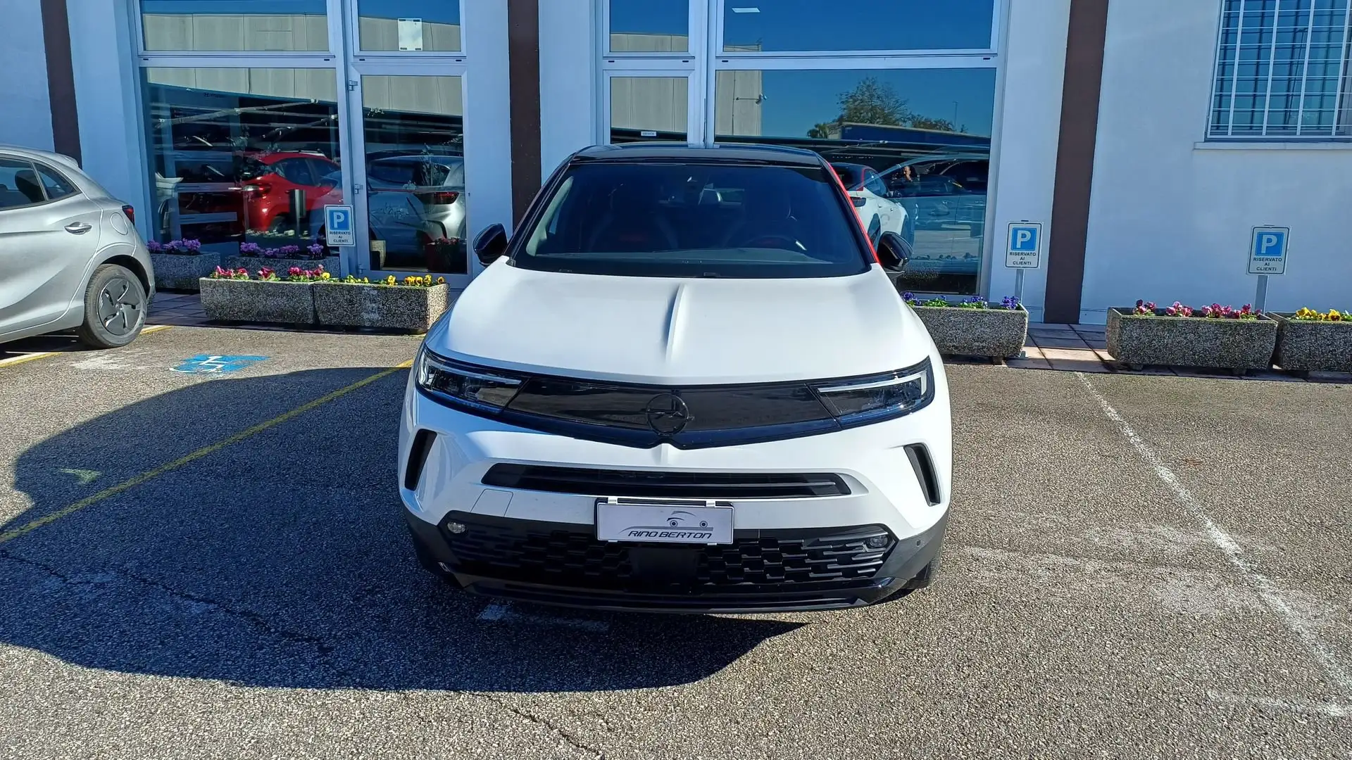 Opel Mokka Mokka 1.2 Turbo 130 CV Elegance Bianco - 2