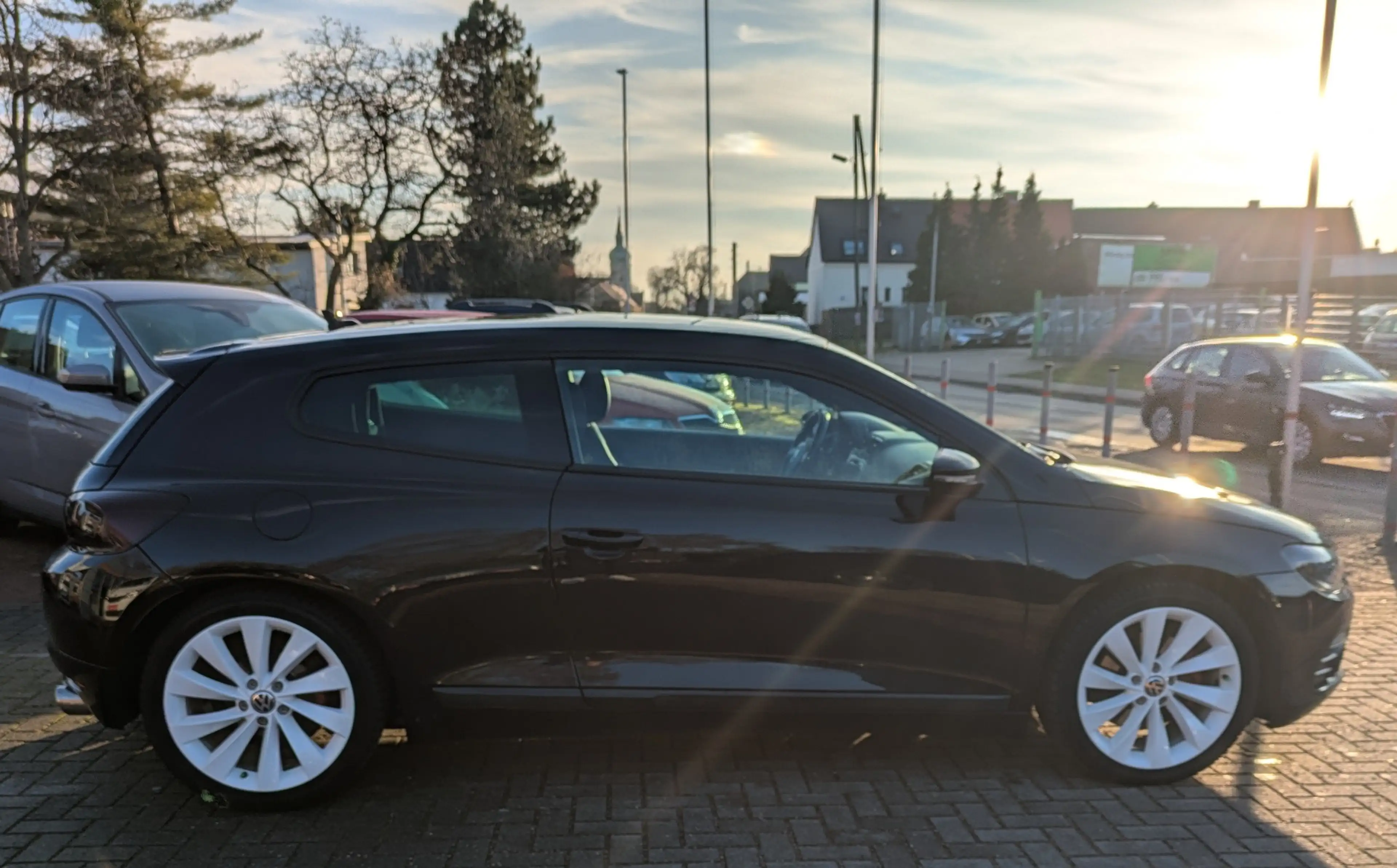 Volkswagen Scirocco 1.4 TSI 118 kW — photo 8