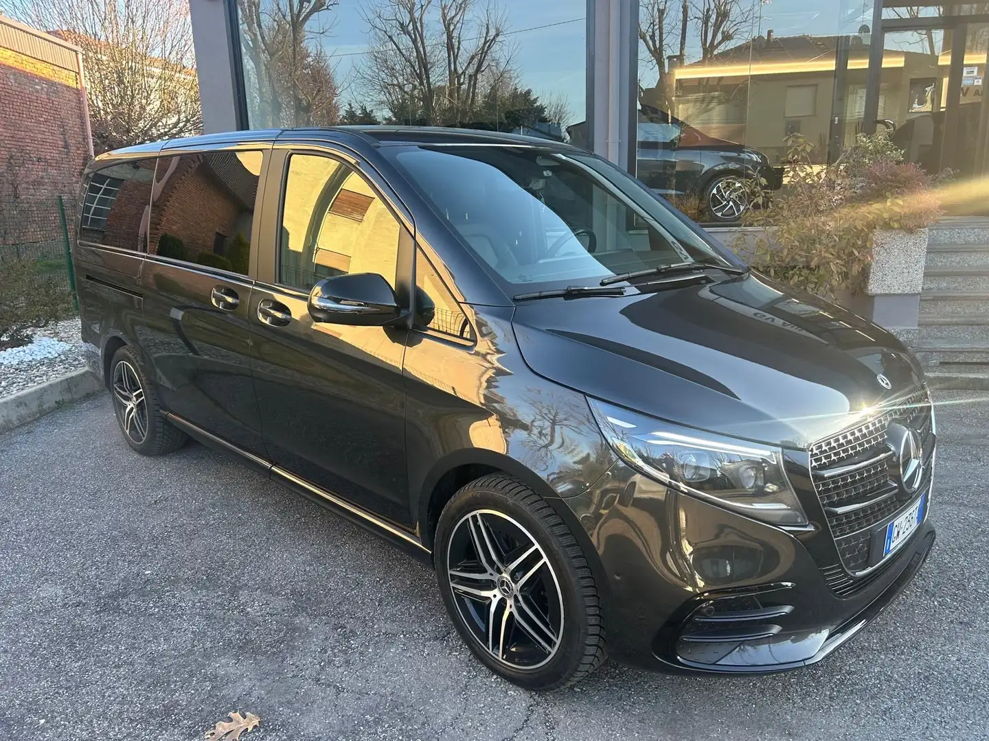 Mercedes-Benz V 250 Classe V 250D  4matic SPORT LONG Automatico Grau - 2
