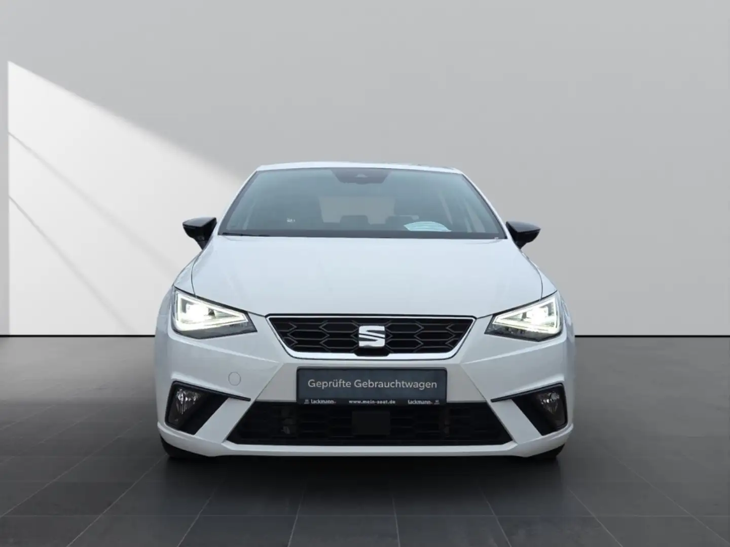 SEAT Ibiza 1.0 FR Pro Black Edition*Navi*LED*Winterp.* Weiß - 2