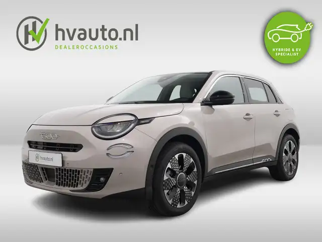 Fiat 600e LA PRIMA 156PK 54 KWH 3-FASE | Navi | Leer | Camer